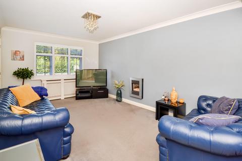 44 Albery Way, New Waltham, Grimsby, DN36 4WF
