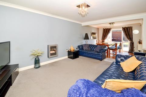 44 Albery Way, New Waltham, Grimsby, DN36 4WF