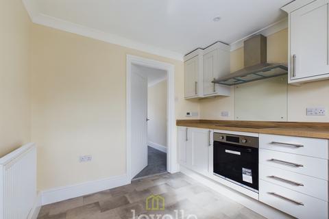 17 Caenby Road, Cleethorpes, DN35 0JT