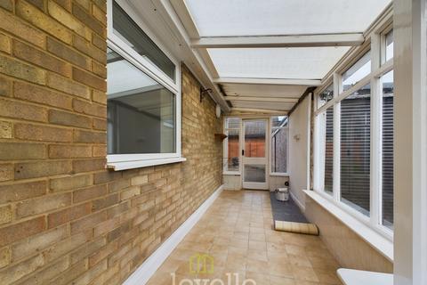 17 Caenby Road, Cleethorpes, DN35 0JT
