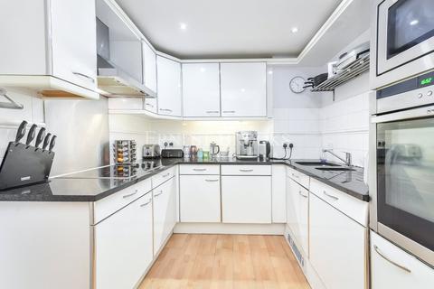 2 bedroom apartment to rent, Stretton Mansions, Glaisher Street, Deptford, SE8