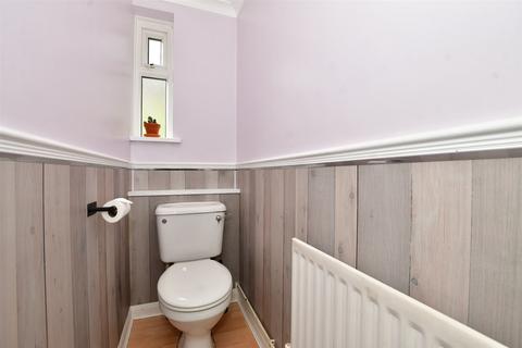 15 Clement Close, Purley, CR8 4BZ