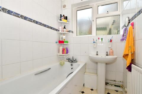 15 Clement Close, Purley, CR8 4BZ