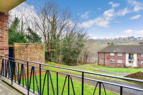 15 Clement Close, Purley, CR8 4BZ