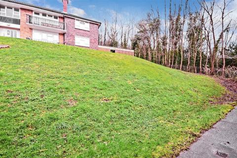 15 Clement Close, Purley, CR8 4BZ