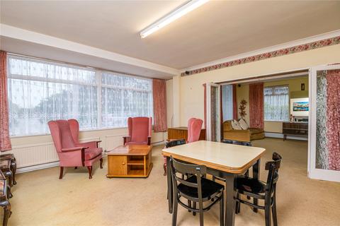 79 Barling Road, Great Wakering, Southend-on-sea, SS3 0QG