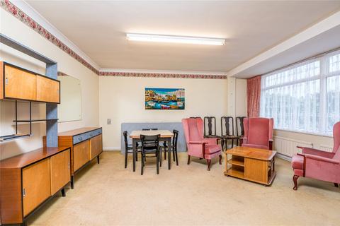 79 Barling Road, Great Wakering, Southend-on-sea, SS3 0QG