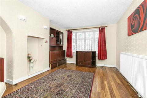 21 Rydal Gardens, Whitton, Hounslow, TW3 2JJ