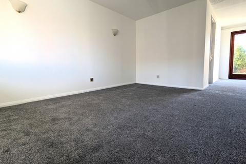 3 bedroom end of terrace house to rent, Romsey   Hayter Gardens   UNFURNISHED