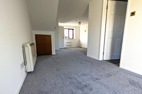 3 bedroom end of terrace house to rent, Romsey   Hayter Gardens   UNFURNISHED