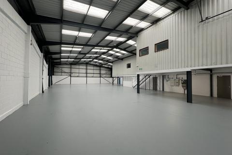 Industrial unit to rent, Unit C1 Hazleton Interchange, Lakesmere Road, Horndean, Waterlooville, PO8 9JU