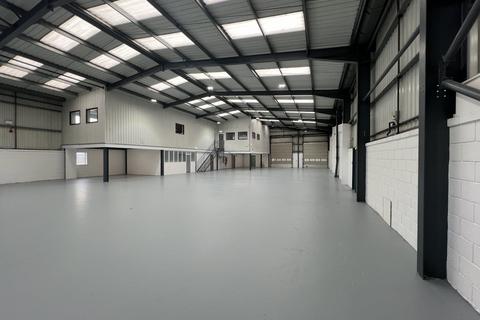 Industrial unit to rent, Unit C1 Hazleton Interchange, Lakesmere Road, Horndean, Waterlooville, PO8 9JU