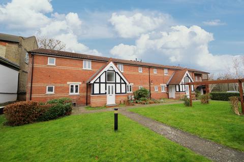 1 bedroom flat for sale, Haynes Close, N11