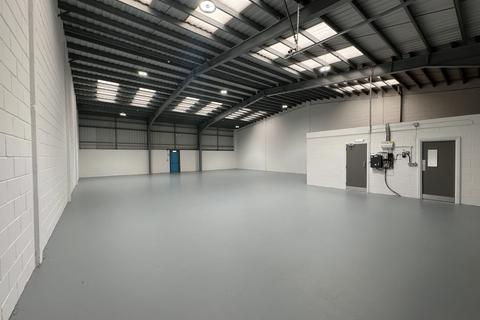 Industrial unit to rent, Unit C2 Hazleton Interchange, Lakesmere Road, Horndean, Waterlooville, PO8 9JU