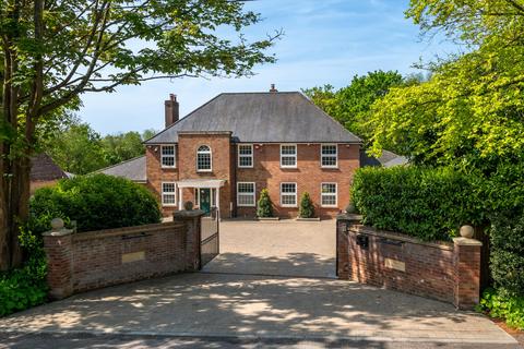 4 bedroom detached house for sale, Rowland's Castle, Hampshire, PO9