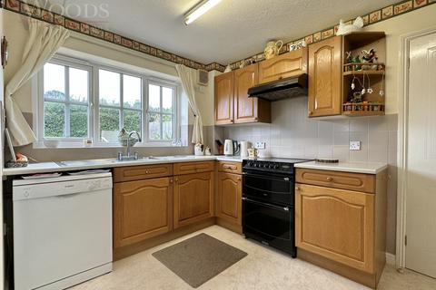 4 bedroom detached house for sale, Tremlett Grove, Ipplepen, Newton Abbot, Devon