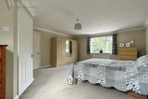 4 bedroom detached bungalow for sale, Beech Grove, Halwell, Totnes, Devon