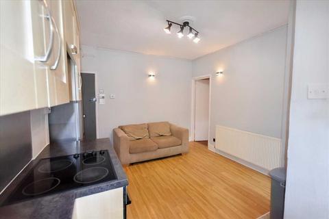 undefined, Dewsbury Court, Chiswick, London