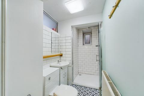 1 bedroom flat to rent, Prestbury Road, Cheltenham, Gloucestershire, GL52