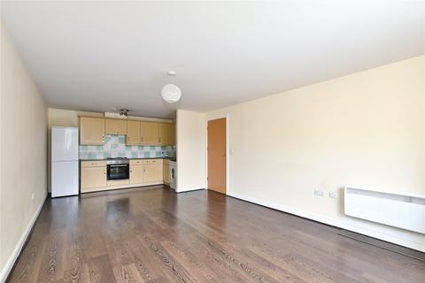 2 bedroom flat for sale, Ovaltine Court, Kings Langley, Hertfordshire, WD4