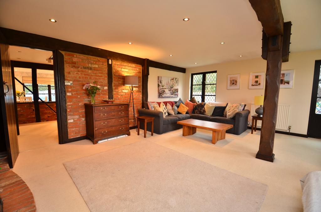 Latchingdon 4 bed detached house for sale £750,000