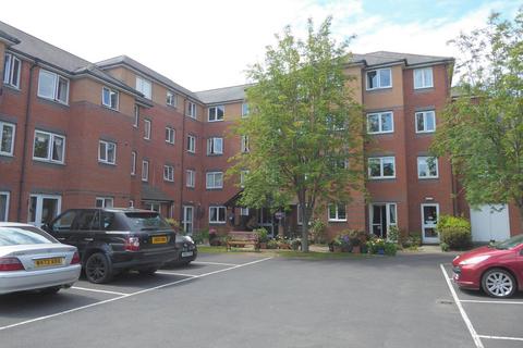 2 bedroom flat for sale, Spencer Court, Banbury