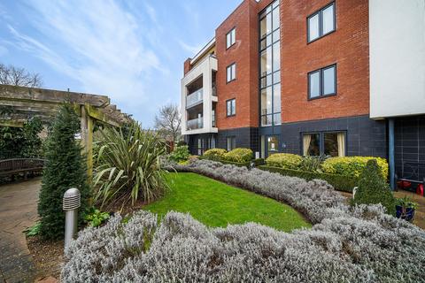 2 bedroom apartment for sale, Moorfield Road, Denham, Buckinghamshire, UB9