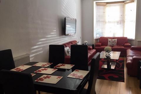 8 bedroom house share to rent - Heeley Road