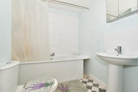 26a Stanley Road, Sutton, SM2 6TB