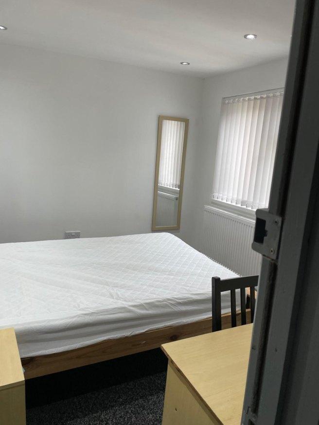 Heeley-road-b29-6el-953788