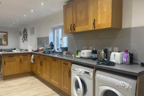 6 bedroom house share to rent, Heeley Road