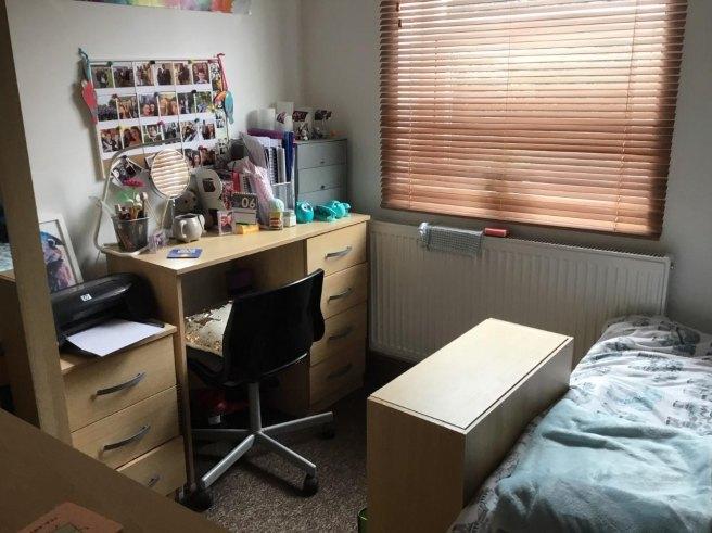 Heeley-road-b29-6ej-953823