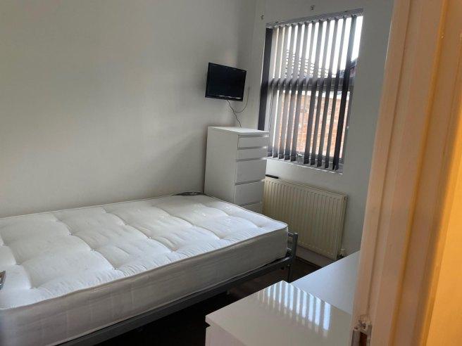 Hubert-road-b29-6ep-953846