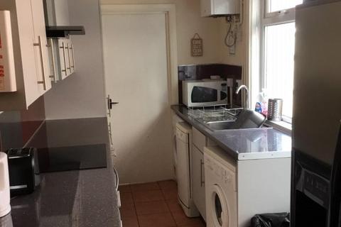 5 bedroom house share to rent, Dawlish Road