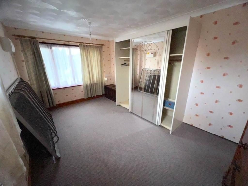 Rear Bedroom