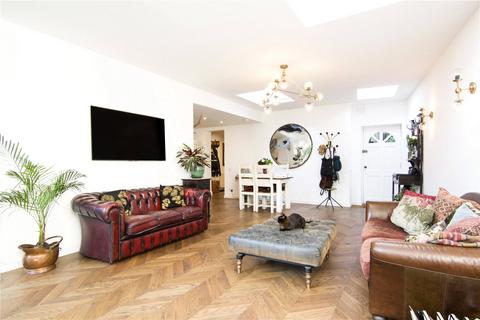 120b Dalston Lane, London, E8 1NG
