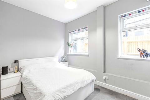 12a Ribblesdale Road, London, SW16 6SE