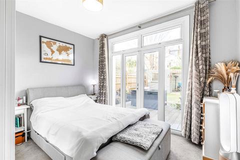12a Ribblesdale Road, London, SW16 6SE