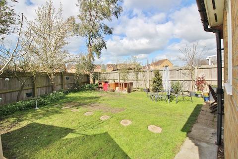 3 bedroom terraced house for sale, Swanton Close, Cambs PE15