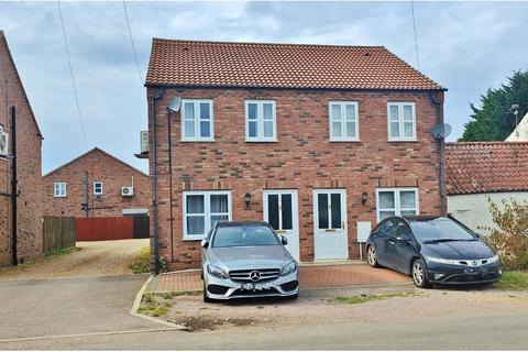 3 bedroom semi-detached house for sale - Horseshoe Place, Whittlesey PE7
