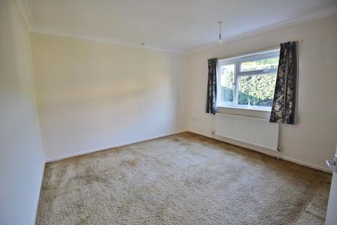 12 Bellmans Close, Whittlesey, Peterborough, PE7 1TU