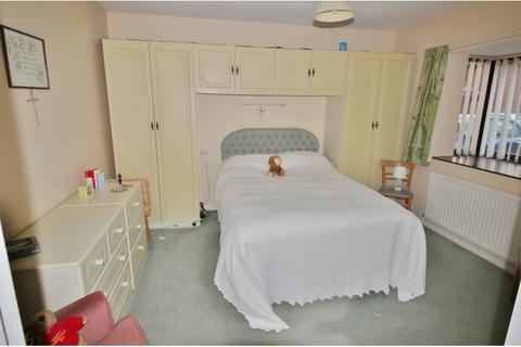2 bedroom bungalow for sale, Mountbatten Way, Peterborough PE7