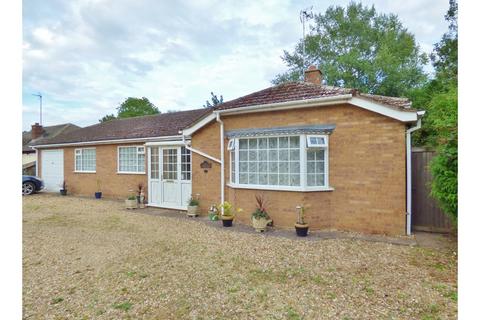 2 Birch Grove, Spalding, PE11 2HL