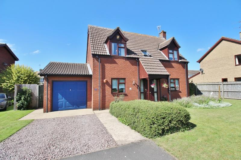 Ambleside Drive, Lincolnshire PE11 3 bed detached house for sale £249,995