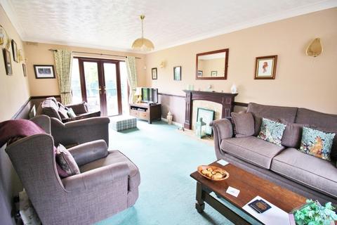 3 bedroom detached house for sale, Ambleside Drive, Lincolnshire PE11