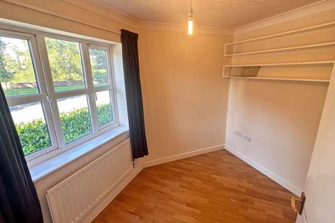 3 bedroom terraced house for sale, Priory Park, Taunton TA1