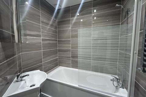Terraced house to rent, Second Floor Front, 322 Earls Court Road, London, SW5