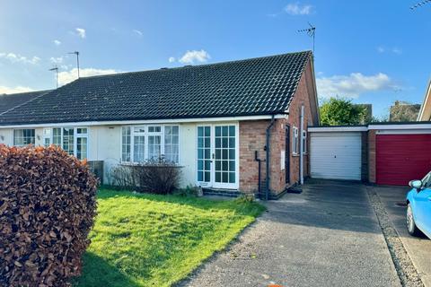 2 bedroom semi-detached bungalow for sale, Crew Road, 1 NG23