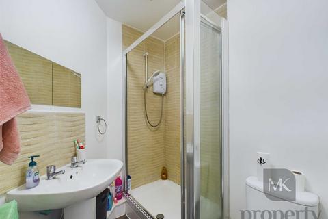 2 bedroom apartment for sale - Grenada Crescent, Milton Keynes MK3