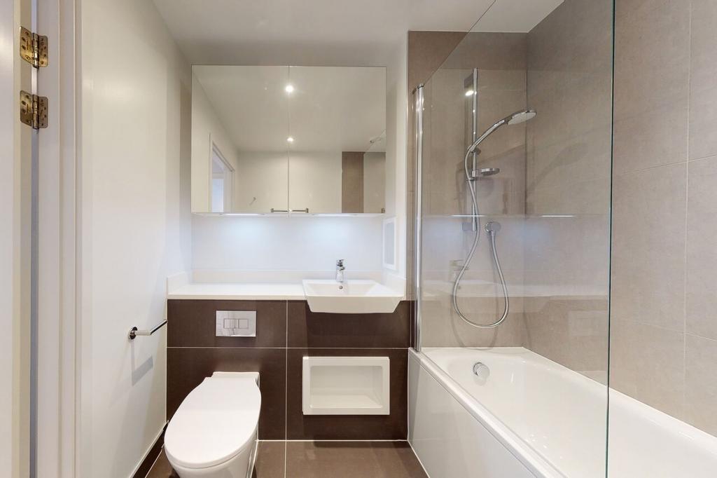 2021 UK PCW A 3bed 102 8.jpg